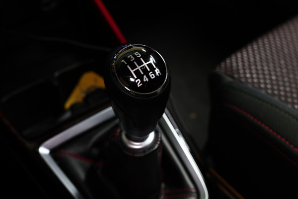 Suzuki Swift 1.4 Sport NAVI CARPLAY CAMERA ACC LANE STOELVW "19