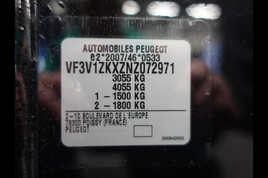 Peugeot e-Expert Long Premium 75 kWh 3-zits Automaat Airco Navi