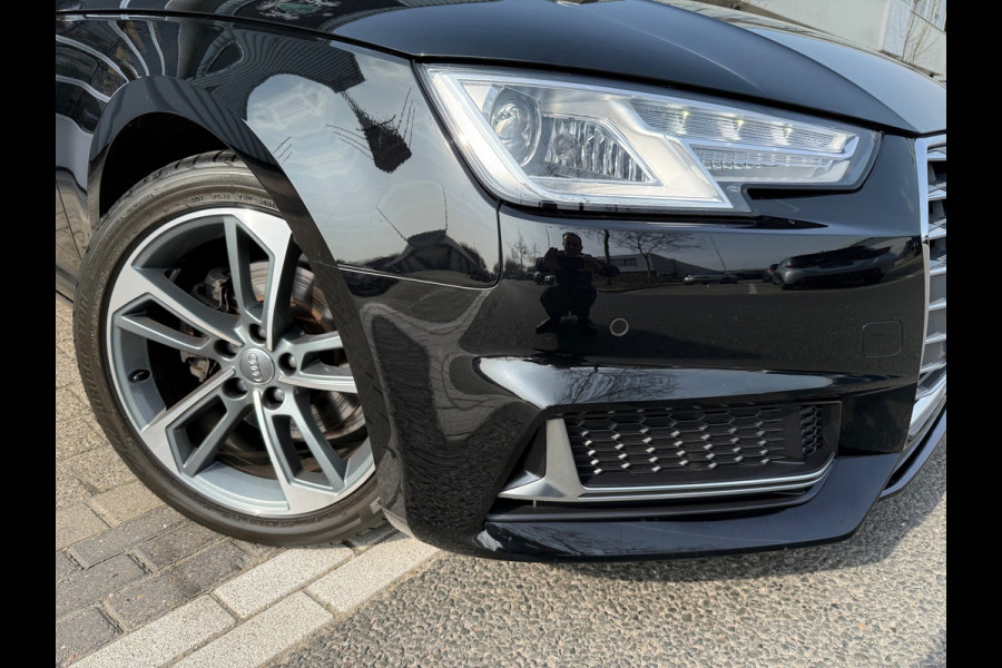 Audi A4 AVANT 35 TFSI Design ECC/PDC V&A/LED/LMV18/NAVI/PANO