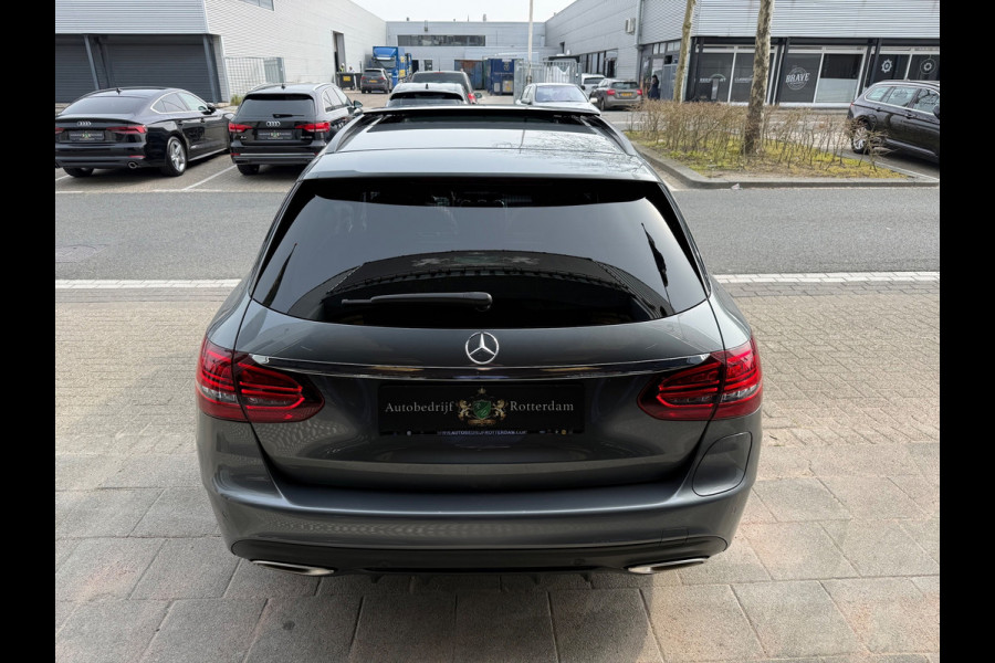 Mercedes-Benz C-Klasse Estate 300 e AMG 360º/LEER/NAVI/PANO