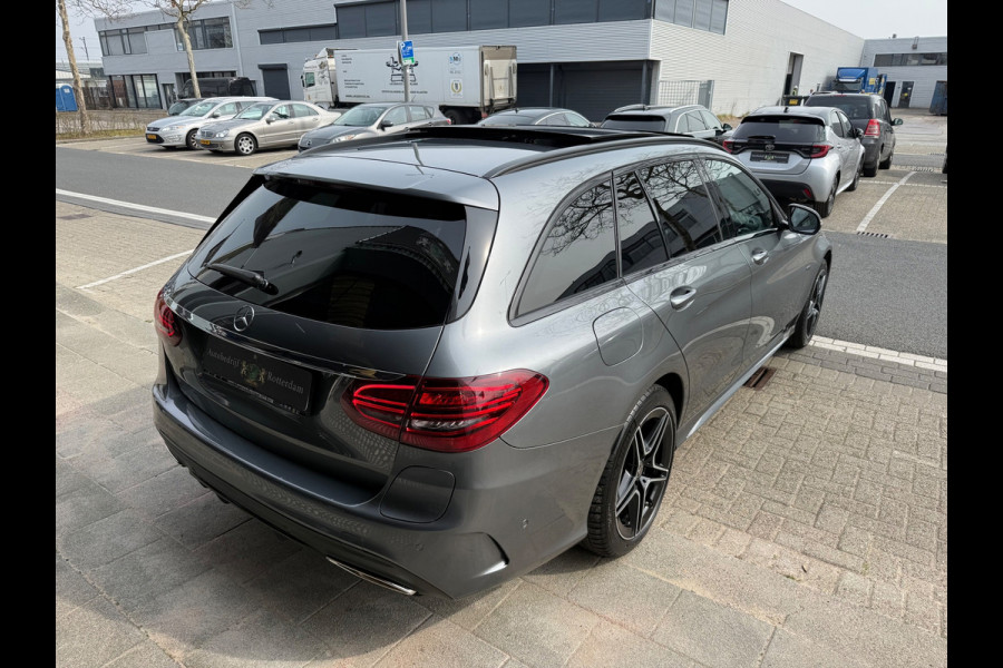 Mercedes-Benz C-Klasse Estate 300 e AMG 360º/LEER/NAVI/PANO