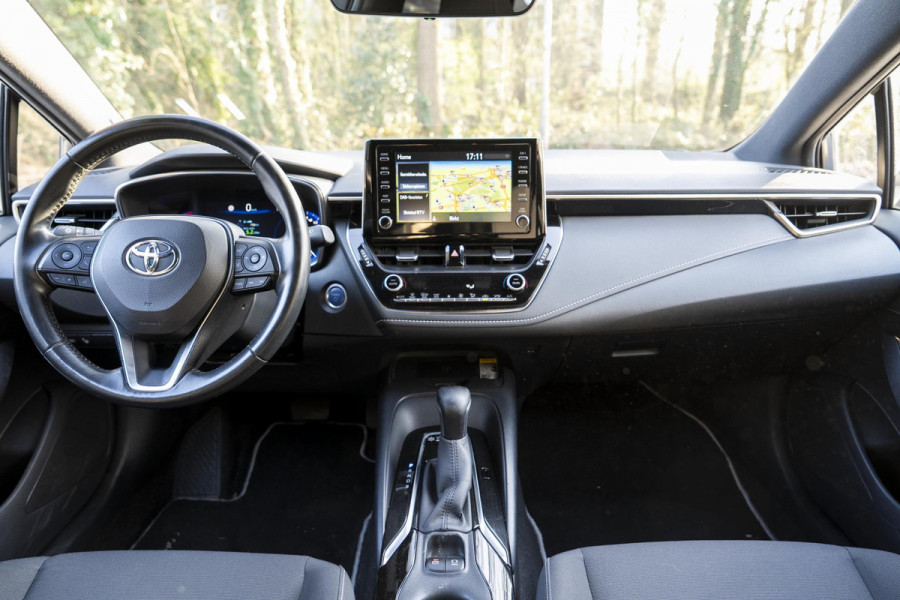 Toyota Corolla 1.8 Hybrid Business Plus | Navigatie | Camera | Clima