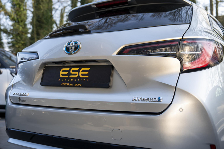 Toyota Corolla 1.8 Hybrid Business Plus | Navigatie | Camera | Clima