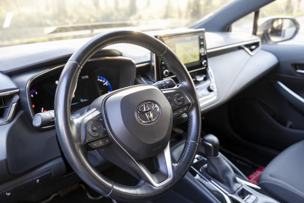Toyota Corolla 1.8 Hybrid Business Plus | Navigatie | Camera | Clima