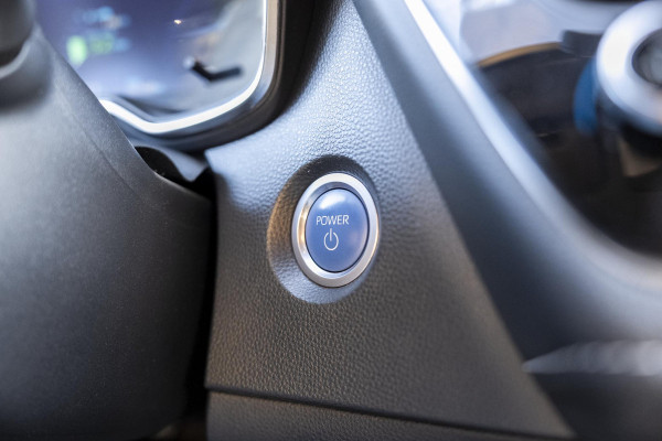 Toyota Corolla 1.8 Hybrid Business Plus | Navigatie | Camera | Clima