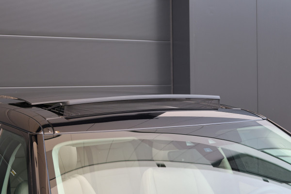 Land Rover Range Rover Velar 2.0 I4 Turbo AWD R-Dynamic HSE | TOPSTAAT! | NAP | PANO | MERIDIAN SURROUND | HUD | MEMORY | STUURVERW | KEYLESS |