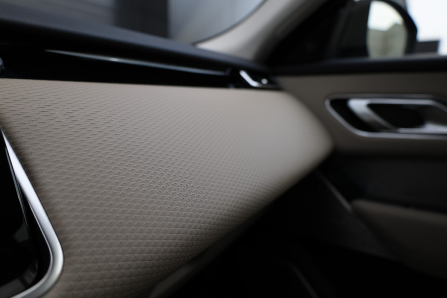 Land Rover Range Rover Velar 2.0 I4 Turbo AWD R-Dynamic HSE | TOPSTAAT! | NAP | PANO | MERIDIAN SURROUND | HUD | MEMORY | STUURVERW | KEYLESS |