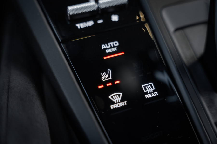 Porsche Cayenne Coupé 4.0 Turbo GT - Origineel NL | Sport Chrono + | Keramisch | Burmester | Carbon