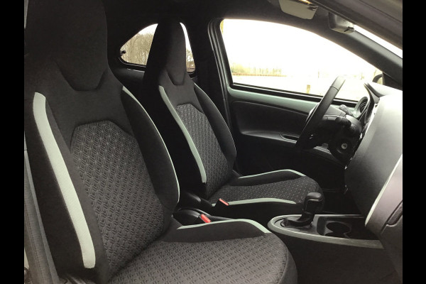 Toyota Aygo X Automaat, nieuwstaat