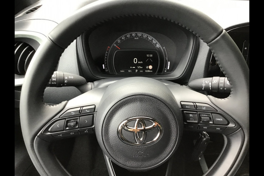 Toyota Aygo X Automaat, nieuwstaat