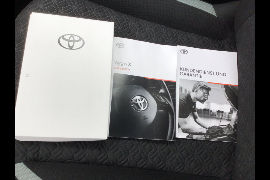 Toyota Aygo X Automaat, nieuwstaat