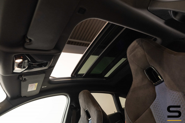 BMW 2 Serie Gran Coupé 218i High Executive|M-sport|NAP|Pano