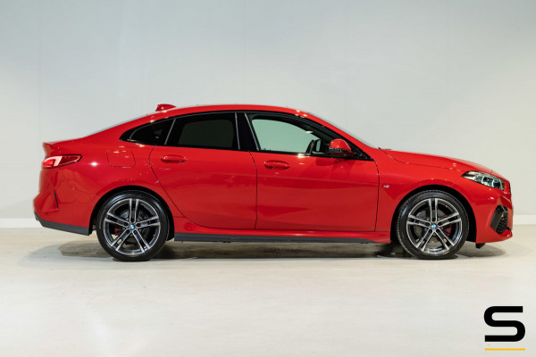 BMW 2 Serie Gran Coupé 218i High Executive|M-sport|NAP|Pano