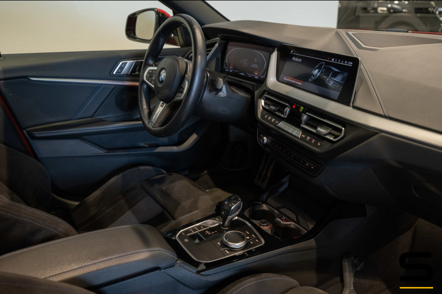 BMW 2 Serie Gran Coupé 218i High Executive|M-sport|NAP|Pano