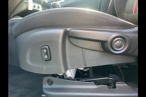 Opel Crossland 1.2 Turbo GS Line | Camera | Cruise control | Apple carplay/Android Auto | Airco