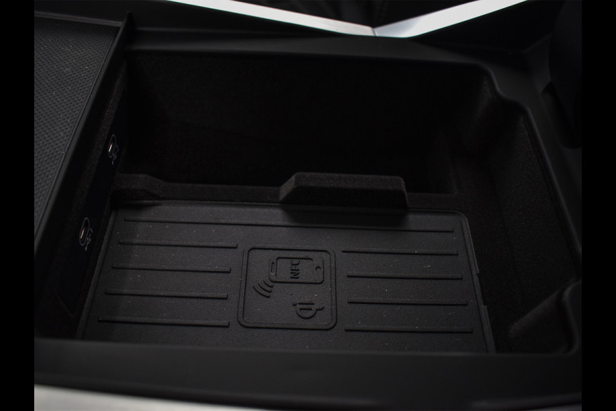 Audi Q8 55 TFSI e quattro Pro Line S | Memory seats | 360 Camera | Keyless | Soft close | Adaptive cruise | Panoramadak | B&O sound | Achterbank verwarmd | Ambiance interieur | El. trekhaak