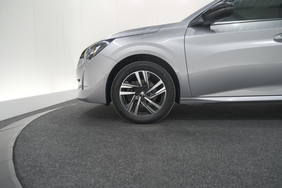 Peugeot 208 PureTech 100 Allure Pack | Camera | Adaptieve Cruise Control | Apple Carplay | Stoelverwarming