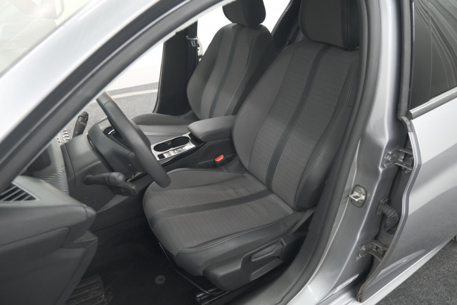 Peugeot 208 PureTech 100 Allure Pack | Camera | Adaptieve Cruise Control | Apple Carplay | Stoelverwarming