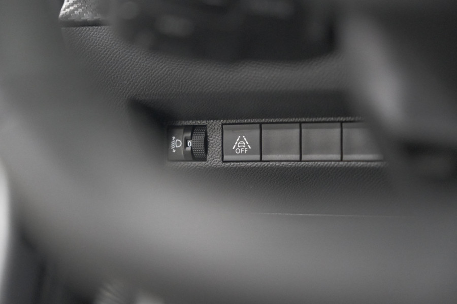 Peugeot 208 PureTech 100 Allure Pack | Camera | Adaptieve Cruise Control | Apple Carplay | Stoelverwarming