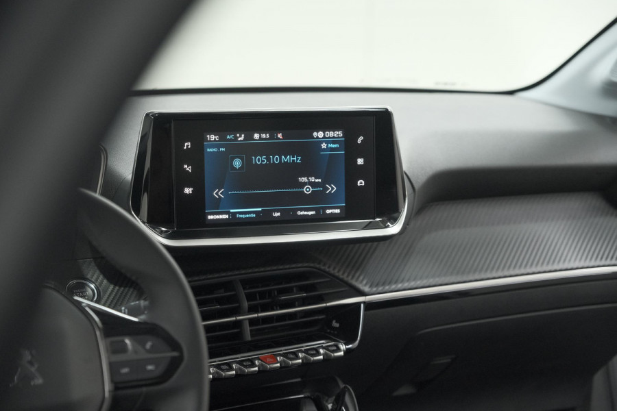 Peugeot 208 PureTech 100 Allure Pack | Camera | Adaptieve Cruise Control | Apple Carplay | Stoelverwarming
