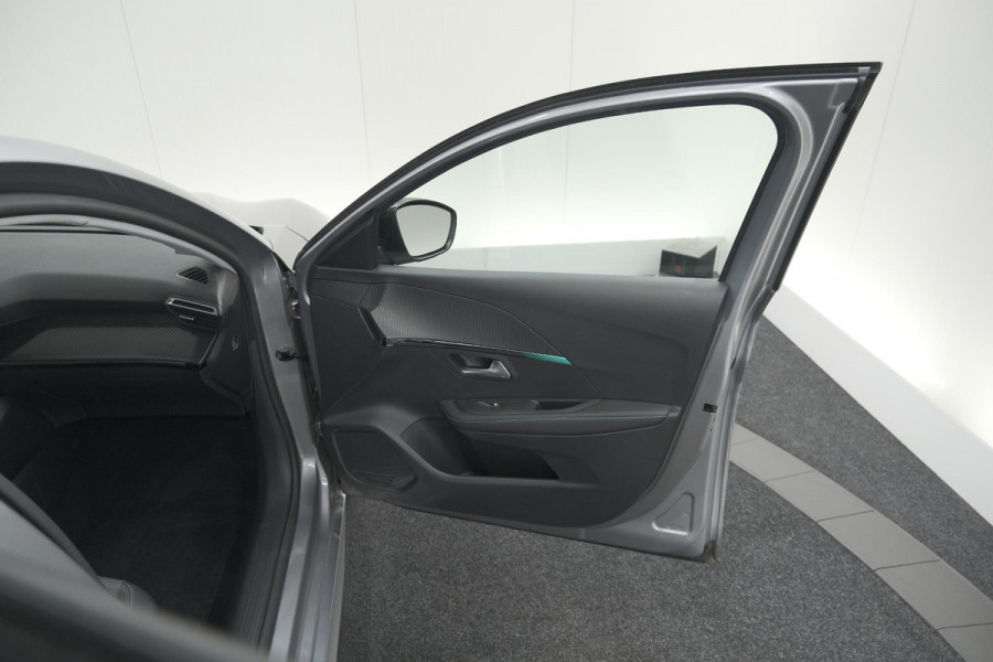 Peugeot 208 PureTech 100 Allure Pack | Camera | Adaptieve Cruise Control | Apple Carplay | Stoelverwarming