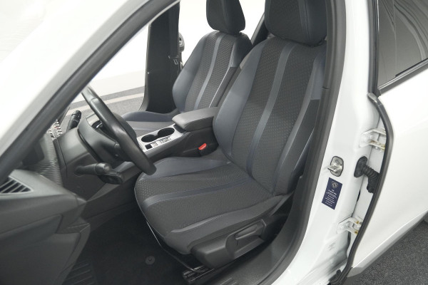 Peugeot 2008 PureTech 130 Allure | Camera | Adaptieve Cruise Control | Stoelverwarming
