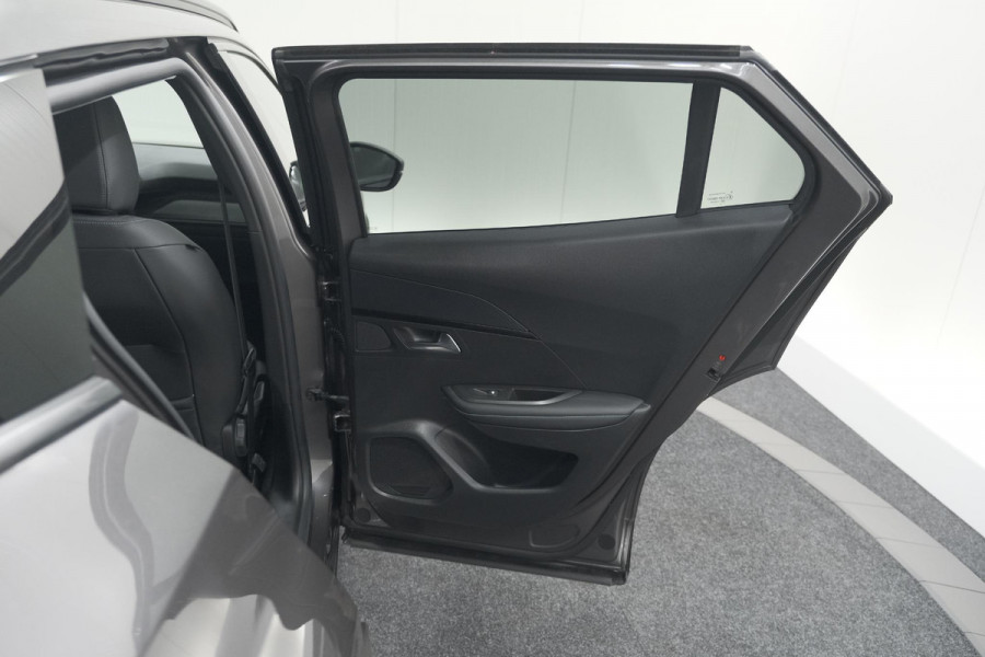 Peugeot 2008 PureTech 102 Allure Pack | Camera | Apple Carplay | Parkeersensoren