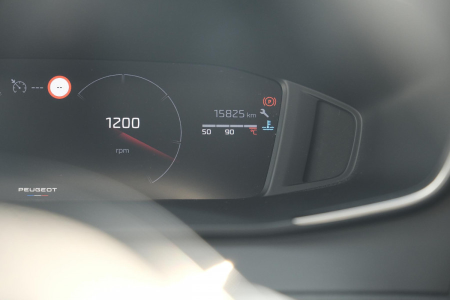 Peugeot 208 PureTech 100 Allure | 360 Camera | Dodehoekdetectie | Apple Carplay