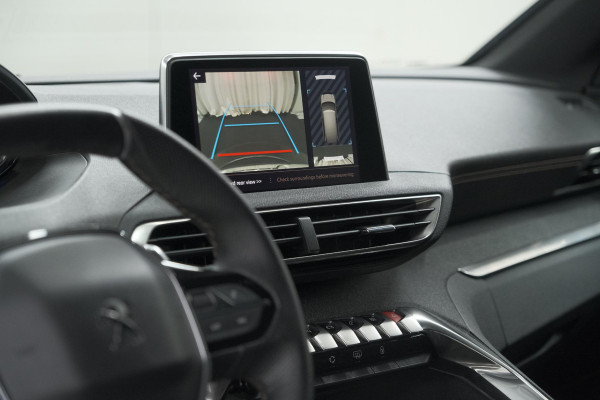 Peugeot 5008 PureTech 130 EAT8 GT-Line | Trekhaak | Panoramadak | Dodehoekdetectie | Elektrische Kofferklep