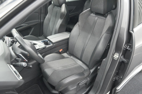 Peugeot 5008 PureTech 130 EAT8 GT-Line | Trekhaak | Panoramadak | Dodehoekdetectie | Elektrische Kofferklep