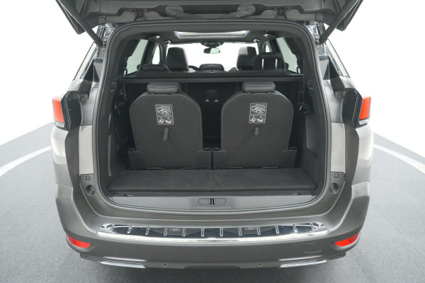 Peugeot 5008 PureTech 130 EAT8 GT-Line | Trekhaak | Panoramadak | Dodehoekdetectie | Elektrische Kofferklep