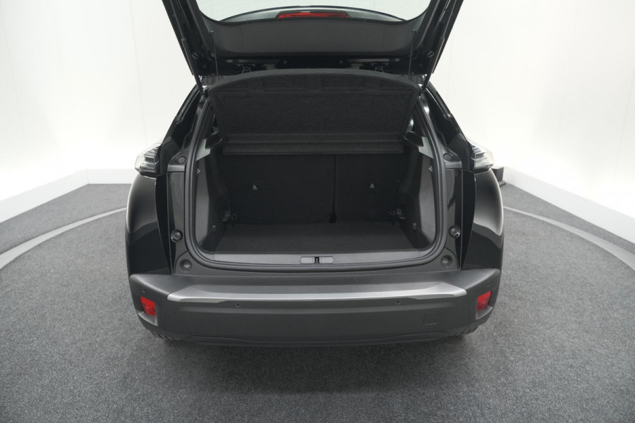 Peugeot e-2008 EV Active 50 kWh | Parkeersensoren | Apple Carplay | Climate Control