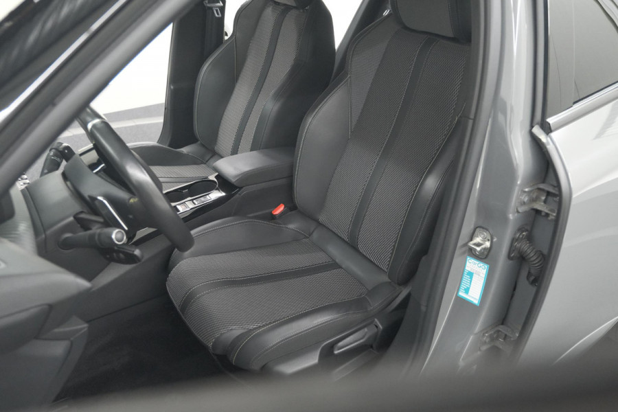 Peugeot 2008 PureTech 130 EAT8 GT | 360 Camera | Dodehoekdetectie | Apple Carplay