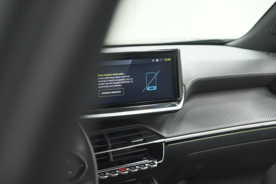 Peugeot 2008 PureTech 130 EAT8 GT | 360 Camera | Dodehoekdetectie | Apple Carplay