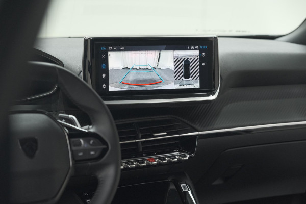 Peugeot 2008 Hybrid 136 e-DCS6 Allure | 360 Camera | Dodehoekdetectie | Navigatie | Adaptieve Cruise Control