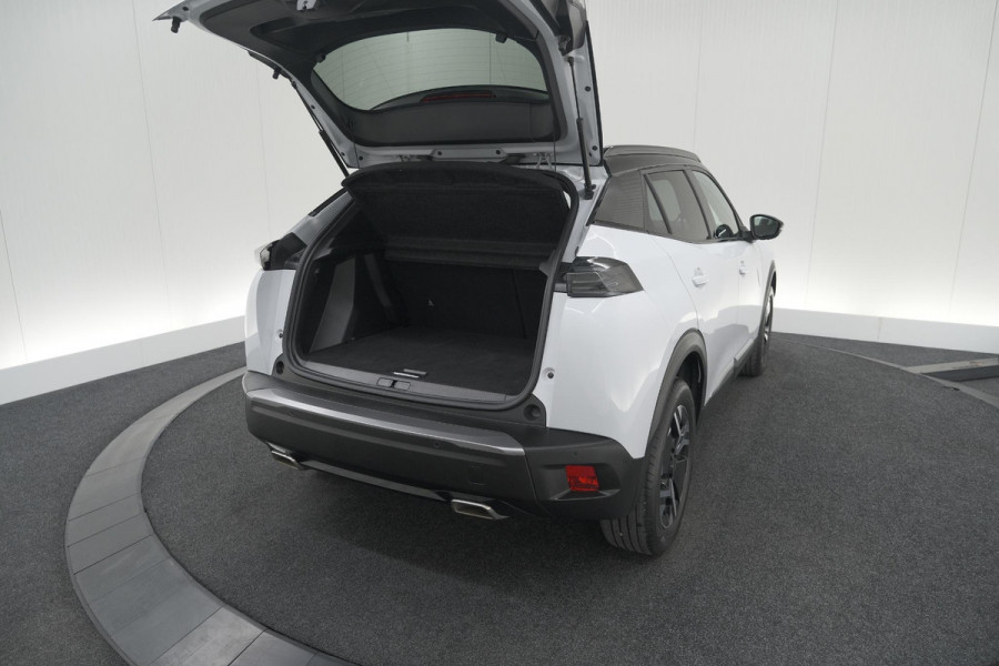 Peugeot 2008 PureTech 130 EAT8 GT | Camera | Apple Carplay | Parkeersensoren | 17 Inch Lichtmetalen Velgen