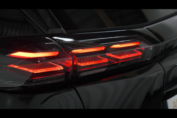 Peugeot 2008 PureTech 130 EAT8 GT | Trekhaak | 360 Camera | Adaptieve Cruise Control | Apple Carplay