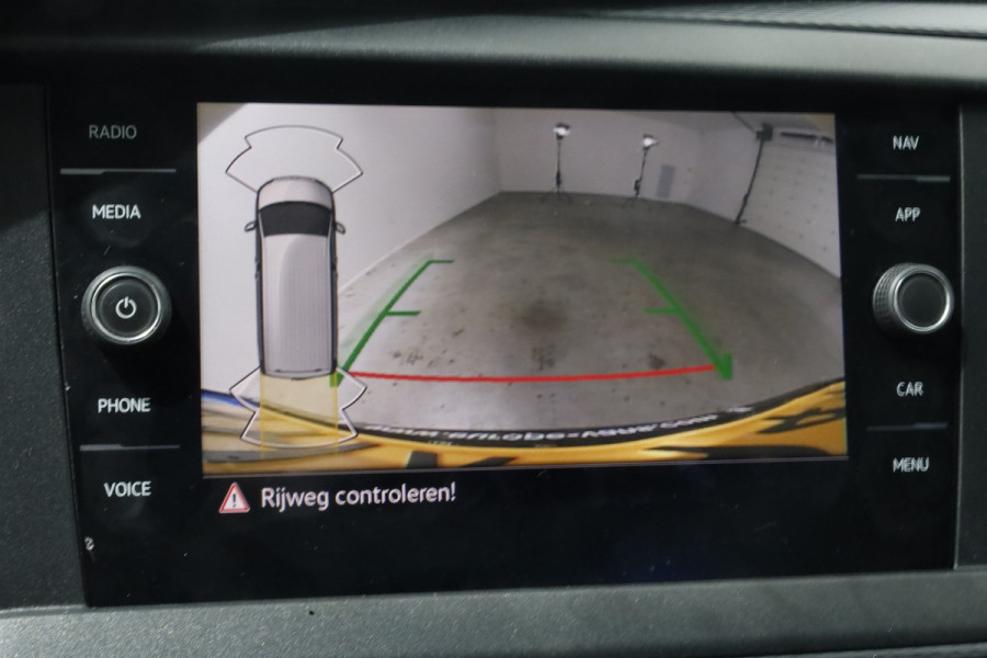 Volkswagen Transporter T6.1 2.0 TDI 150pk L1H1 4Motion 4x4+Sperdiff. Achterklep/2x Schuifdeur 05-2021