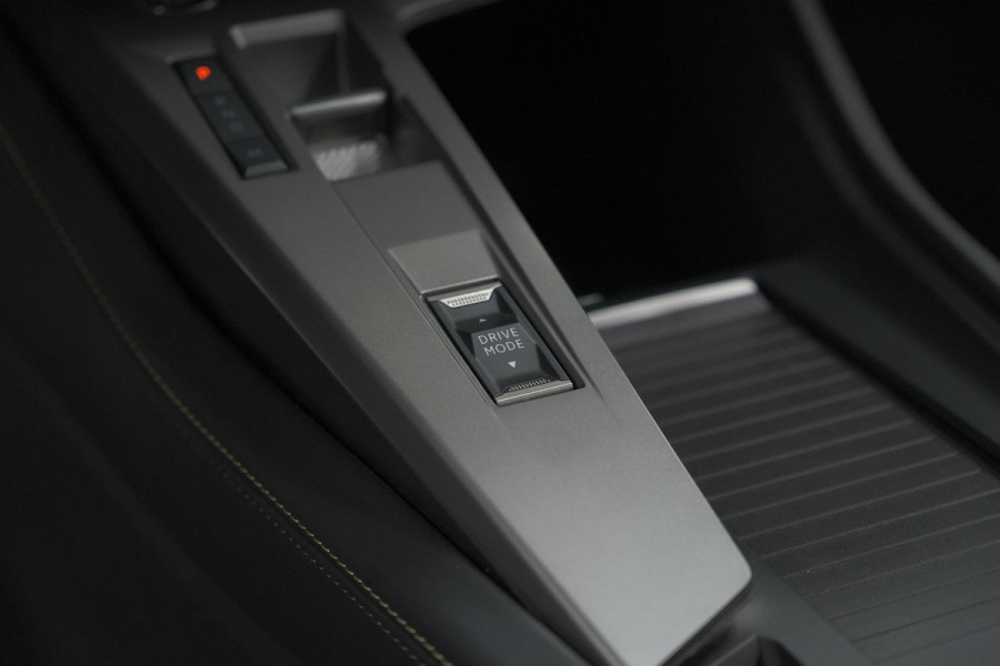 Peugeot 308 SW 1.2 Hybrid 136 e-DCS6 GT | Camera | Adaptieve Cruise Control | Apple Carplay