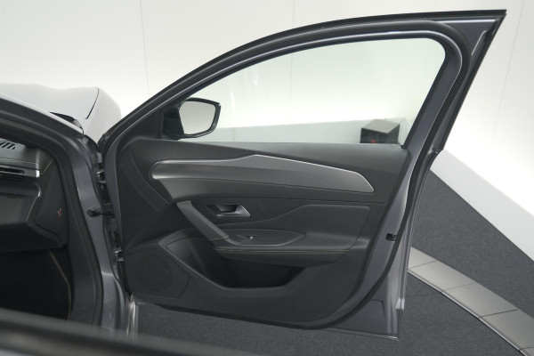 Peugeot 308 SW 1.2 Hybrid 136 e-DCS6 GT | Camera | Adaptieve Cruise Control | Apple Carplay