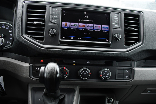 MAN TGE 30 2.0 L3H2 Black Edition Camera, Cruise, Carplay, LED, Automaat, 177pk, Trekhaak, Geveerde stoel, Sensoren, Uniek!