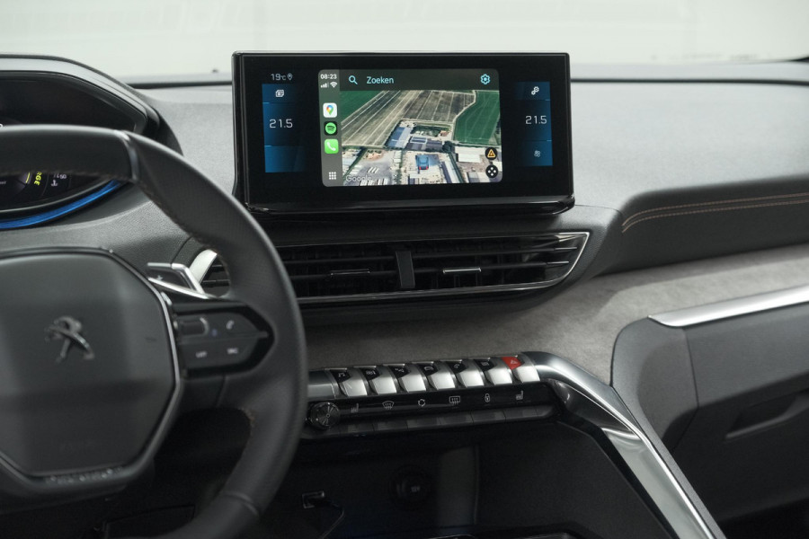 Peugeot 3008 1.2 Hybrid 136 GT | 360 Camera | Adaptieve Cruise Control | Elektrische Kofferklep | Stoelverwarming | Trekhaak