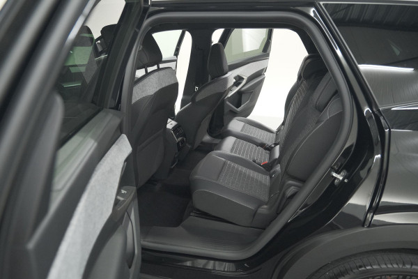 Peugeot 5008 1.2 Hybrid 136 Allure | 7 Zitplaatsen | Camera | Stoelverwarming | Navigatie