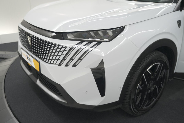 Peugeot 3008 1.2 Hybrid 136 GT | Panoramdak | 360 Camera | Focal | Elektrische Kofferklep | Allseason Banden