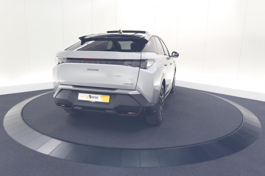 Peugeot 3008 1.2 Hybrid 136 GT | Panoramdak | 360 Camera | Stoelverwarming | Elektrische Kofferklep | Allseason Banden