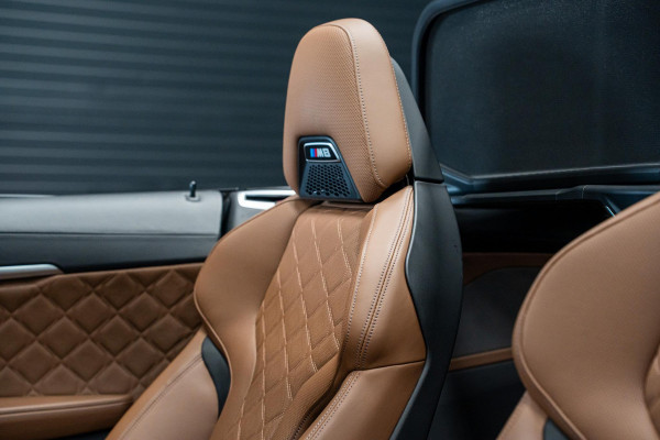 BMW 8 Serie M8 Competition *M-Driver's Package / Harman Kardon / Soft-Close / HUD / Surround-View / M Sportuitlaat*
