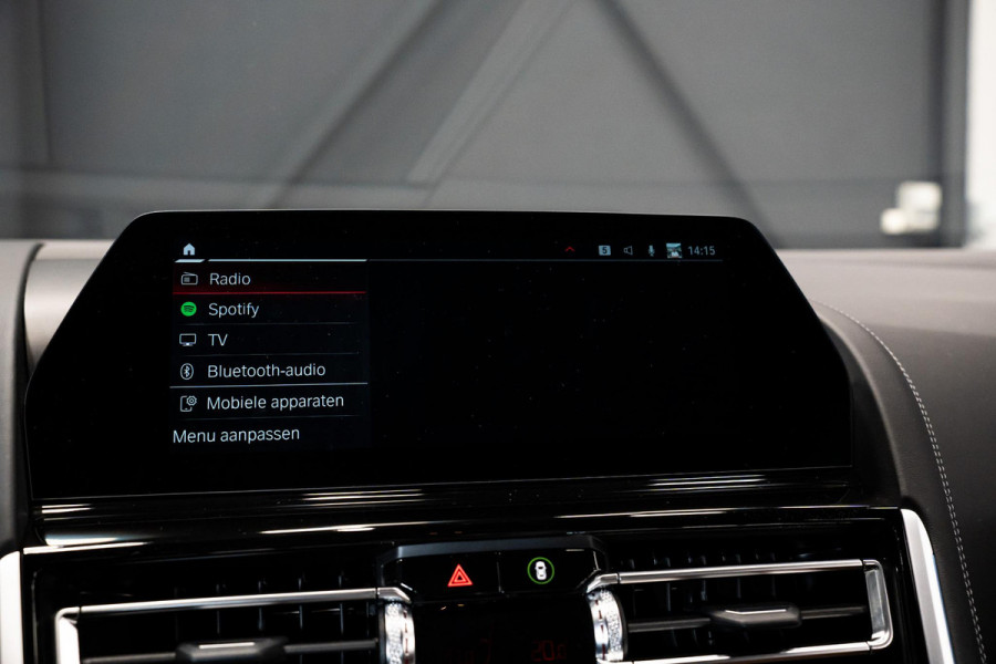 BMW 8 Serie M8 Competition *M-Driver's Package / Harman Kardon / Soft-Close / HUD / Surround-View / M Sportuitlaat*
