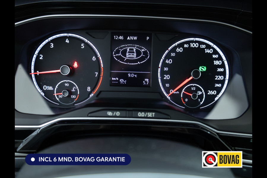 Volkswagen Polo 1.0 TSI Highline Executive Automaat 96 PK | Trekhaak | Adap. Cruise | Navigatie | App. connect | PDC V+ A, Trekhaak, Climate control