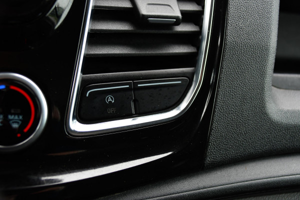 Ford Transit 350 2.0 TDCI L3H2 Limited PB Edition Camera, Cruise, Carplay, LED, Trekhaak, Stoelverwarming, 185pk, NAVI, Uniek!