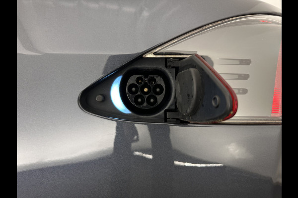 Tesla Model S 75D Base [ 3-Fase-17kW ] Aut. *PANO-WINDOW | LEATHER-FABRIC | AIR-SUSPENION | FULL-LED | NAVI-FULLMAP | KEYLESS | MEMORY-PACK | HEATED-COMFORTSEATS | DIGI-COCKPIT | CARBON-INLAY | AUTO-PILOT | 21"ALU*